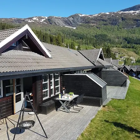 Mountainside In Voss With A Great View Vakantiehuis