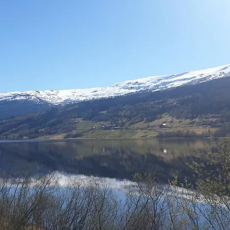 Mountainside In Voss With A Great View * Skulestadmo
