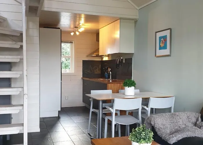 Mountainside In Voss With A Great View Feriehus Skulestadmo